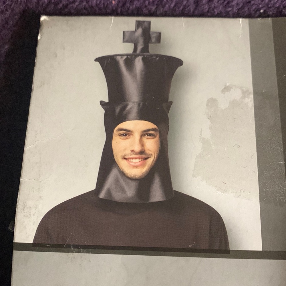 King Chess Open Face Mask